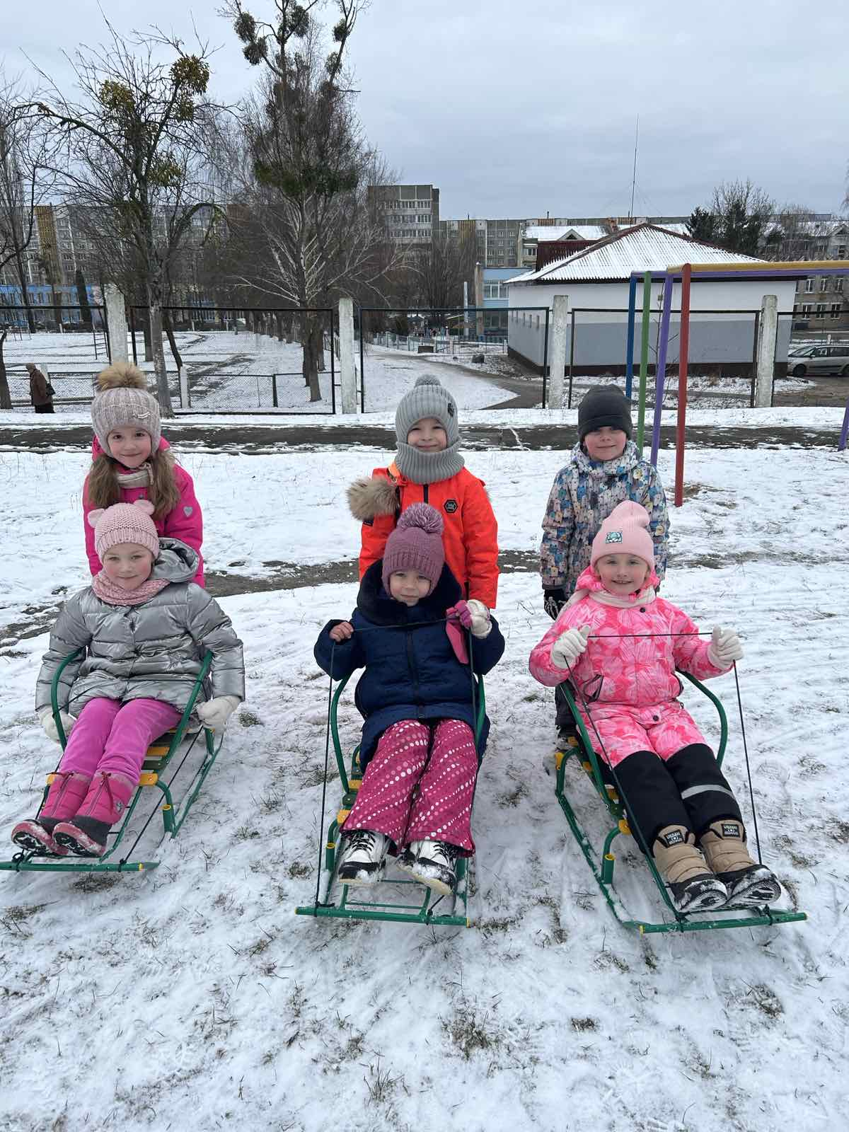 Зимние радости в детском саду 